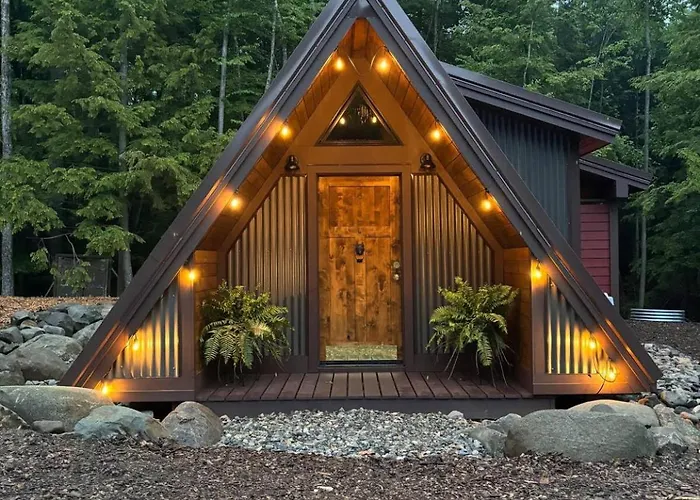 Motels Trekker, Treehouses Cabins And Lodge Rooms